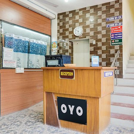 Super Hotel O Sharmila Guest House Kottakuppam Exterior photo