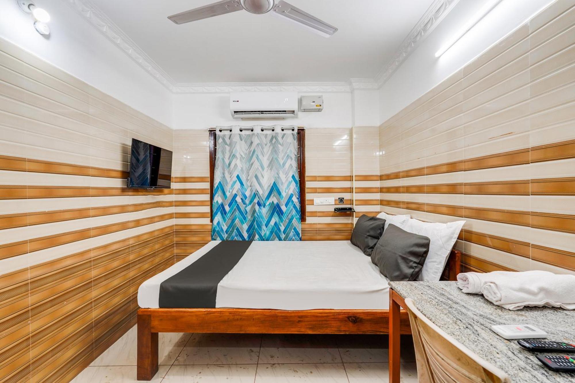 Super Hotel O Sharmila Guest House Kottakuppam Exterior photo